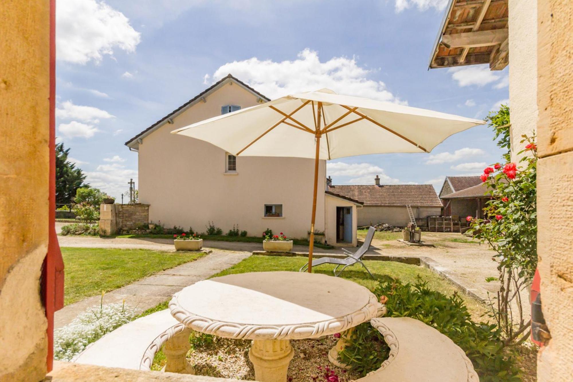 Maison Chaleureuse A Eringes Avec Jardin Et Parking Inclus Eksteriør bilde